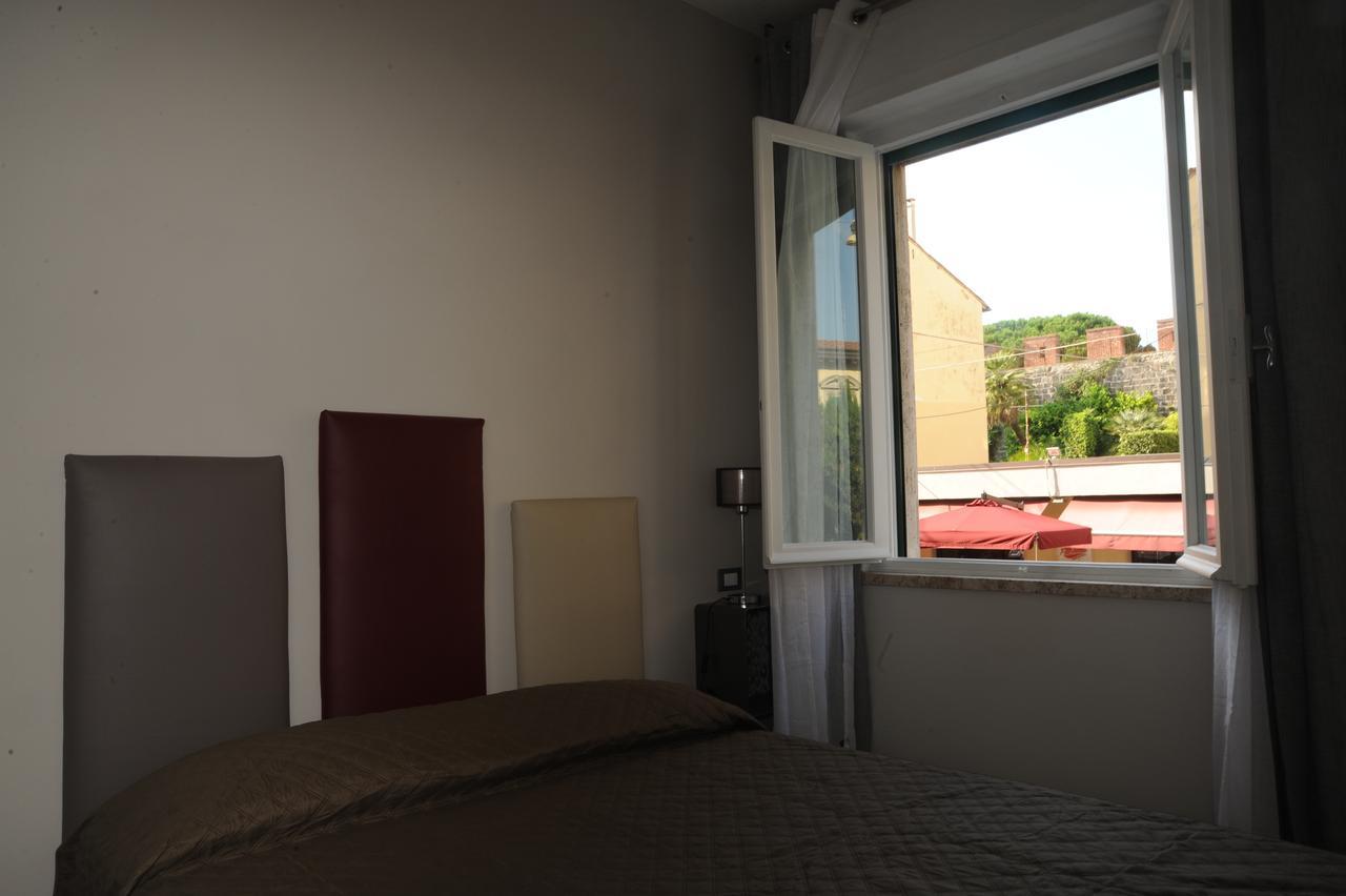 B&B Ariston Pisa Tower ภายนอก รูปภาพ