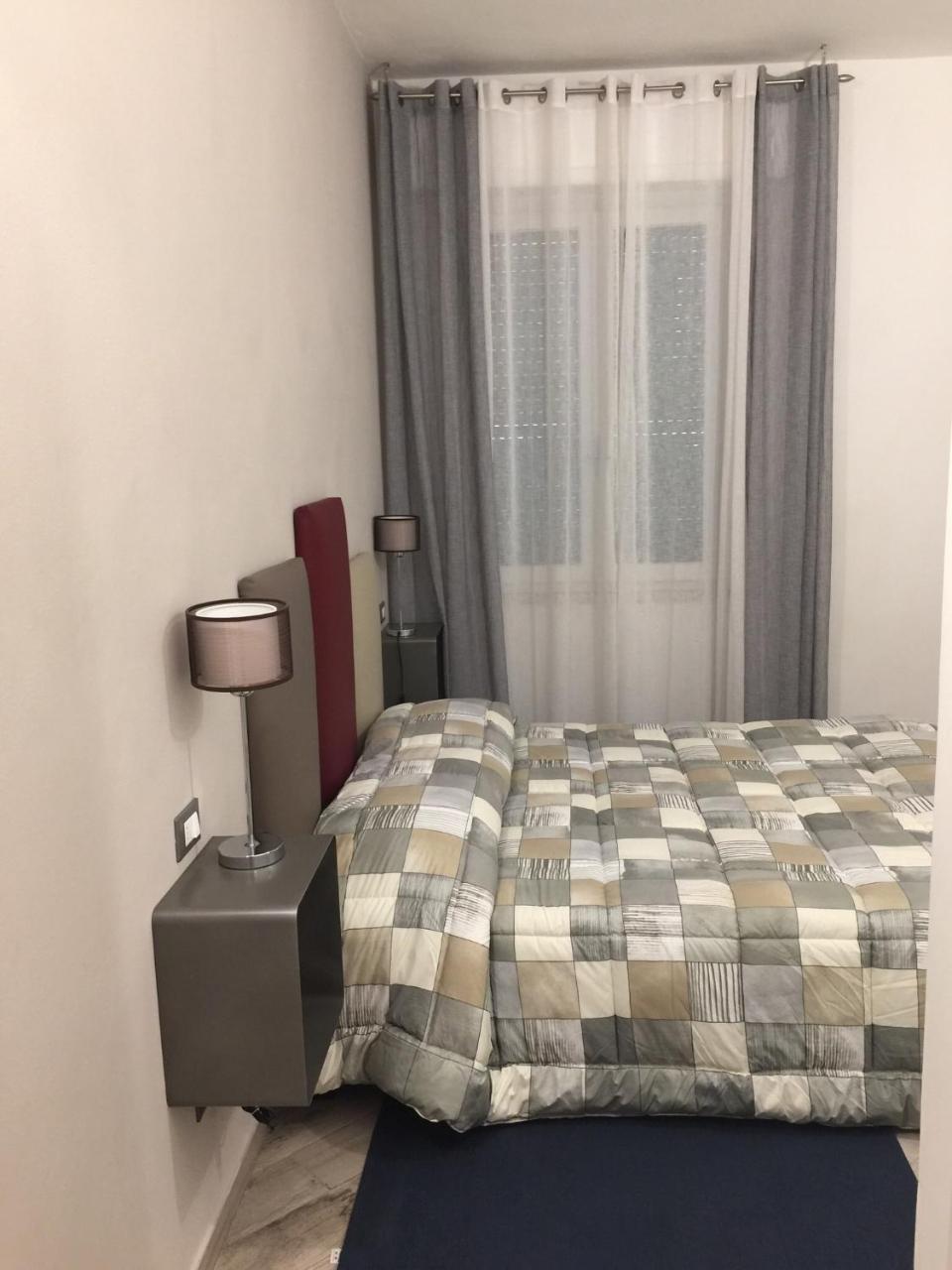 B&B Ariston Pisa Tower ภายนอก รูปภาพ