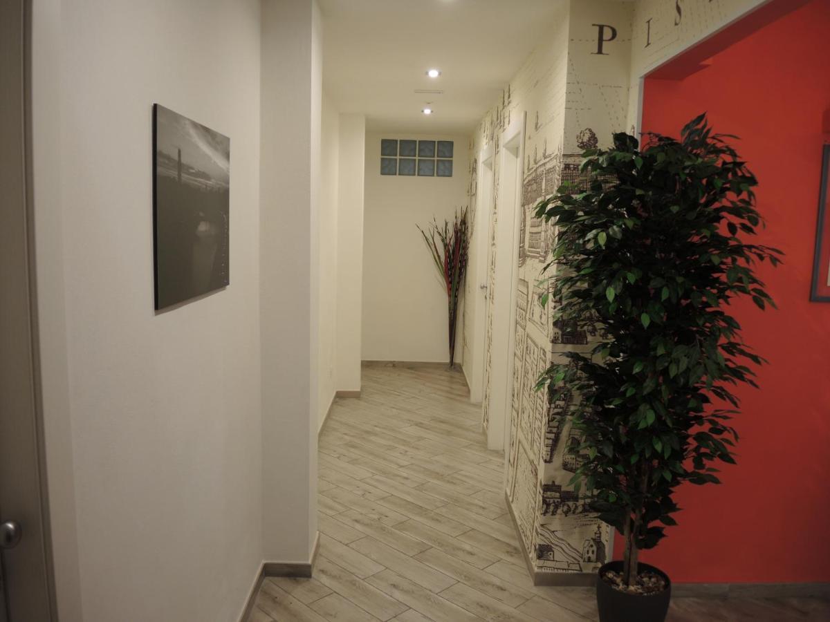 B&B Ariston Pisa Tower ภายนอก รูปภาพ