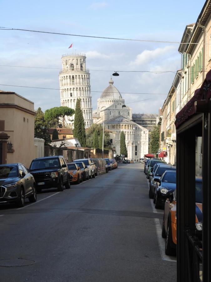 B&B Ariston Pisa Tower ภายนอก รูปภาพ